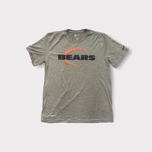 Men’s Chicago Bears NWT Nike dri-fit logo t-shirt